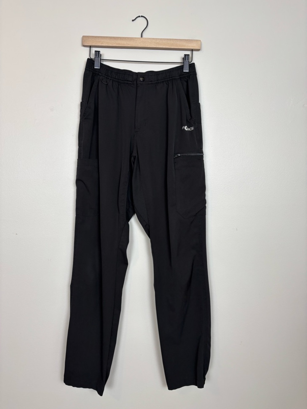 Carhartt Mens Small Force Modern Twill Straight Leg Cargo Scrub Pants in Black